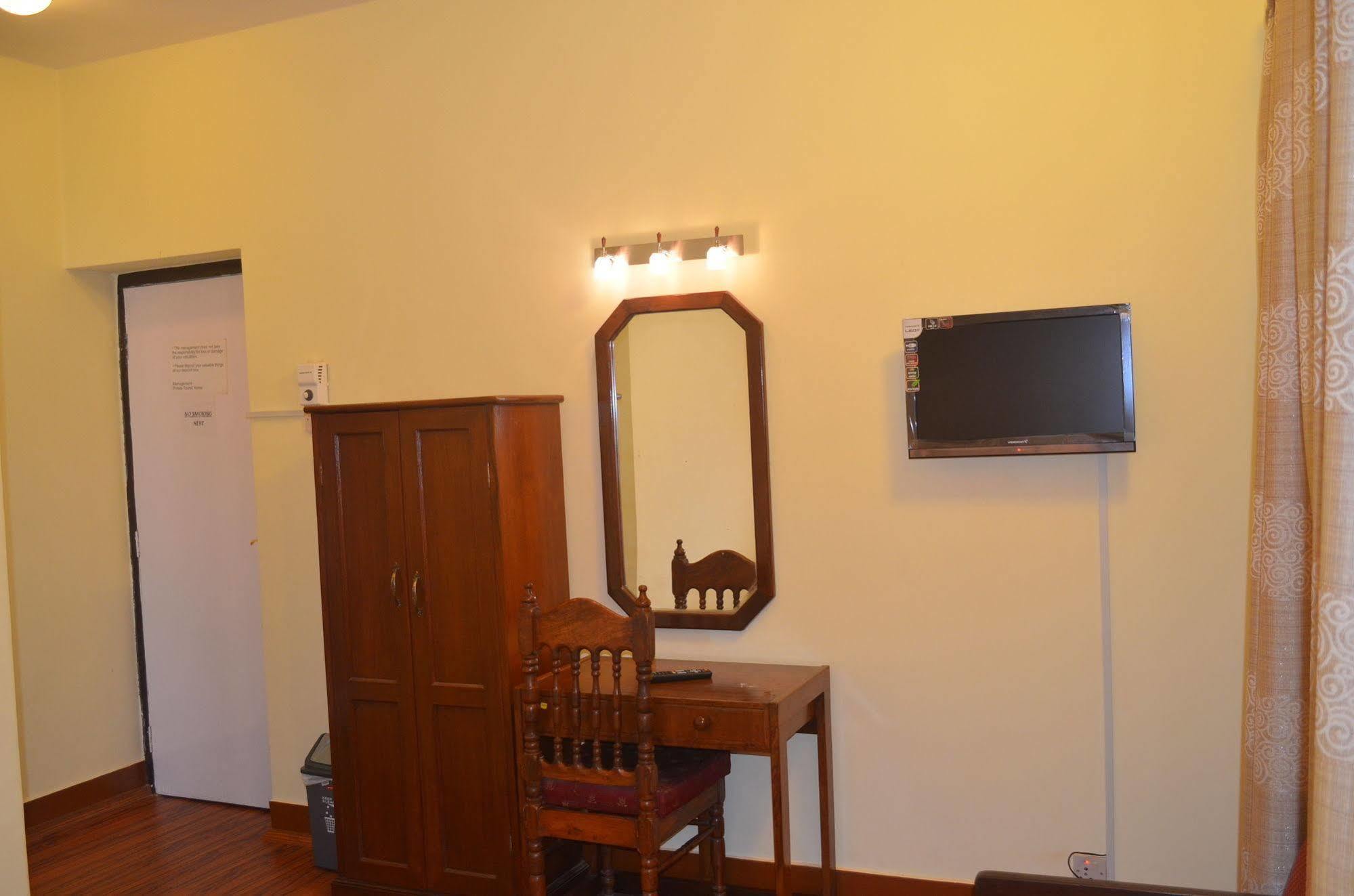 Potala Tourist Home Kathmandu Exterior photo